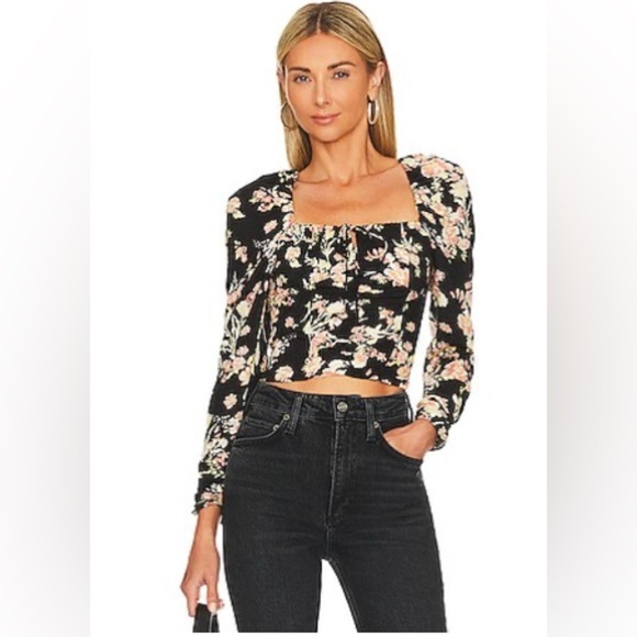 NWT Hilary printed top Floral Black Women's Top size small - Picture 3 of 11